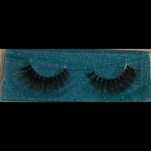 DamaSexy by SJ Shimmer Aqua Collection